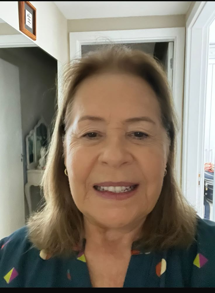 <em>Ruth F - 66 anos</em>