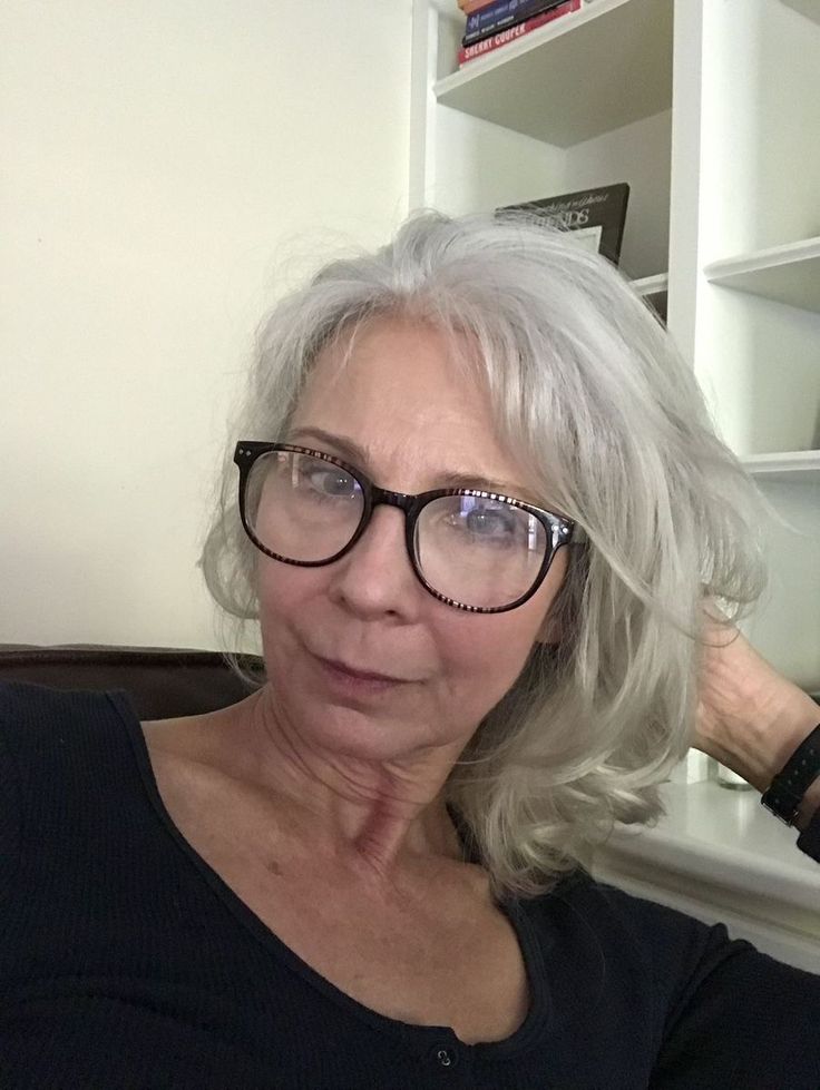 <em>Joana C - 62 Anos</em>